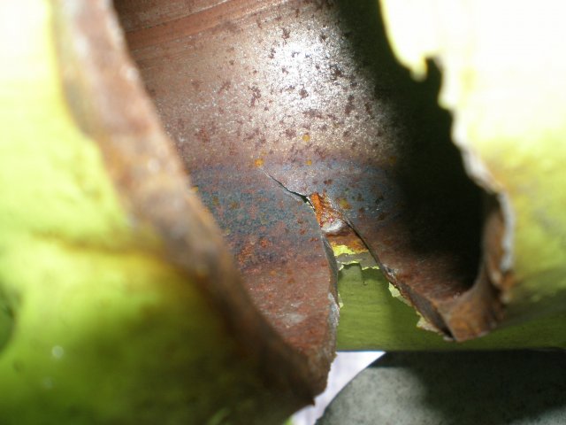 p2010128